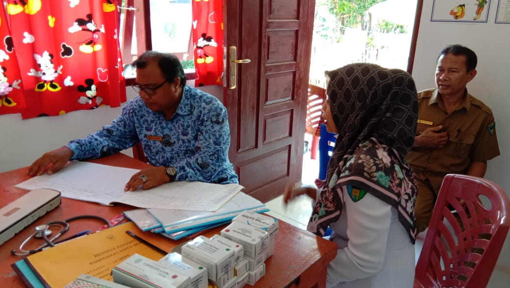 Monev Kadis Kesehatan ke Poskesri Kecamatan Bayang Wilayah Kerja Puskesmas Koto Berapak