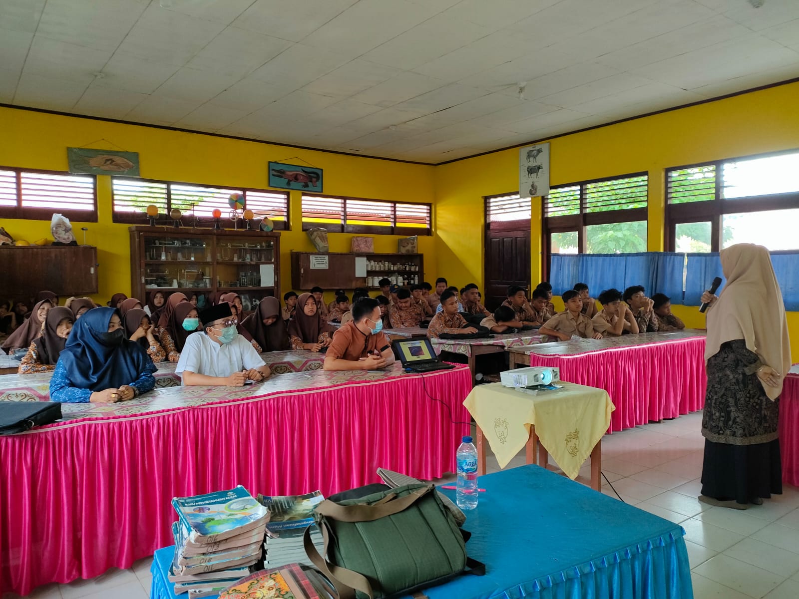 Tim surveilan dan Tim Promkes  Tangjung Beringin melakukan pelacakan dan penyuluhan Campak
