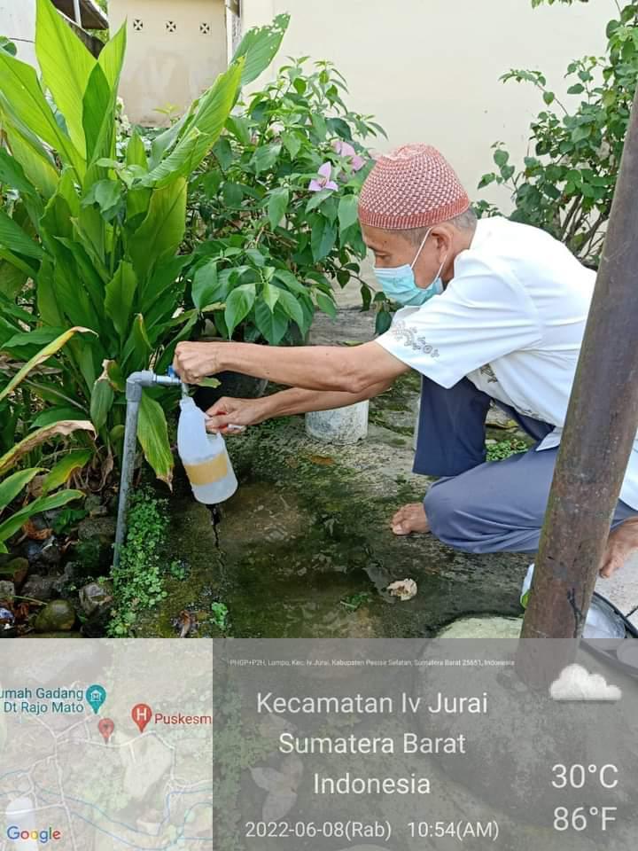 Puskesmas Lumpo lakukan  Pengambilan sampel air pdam