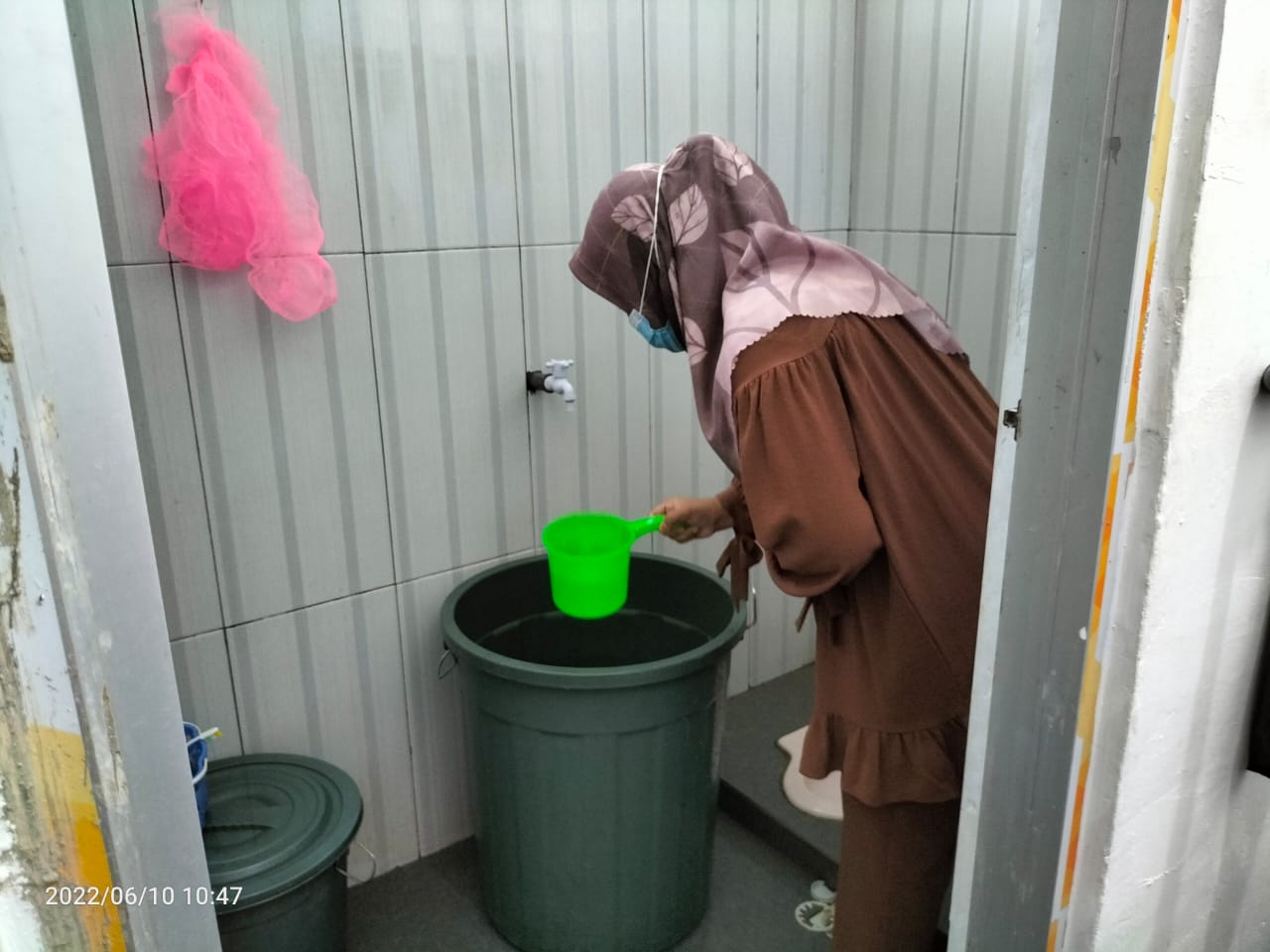 PUSKESMAS KAMBANG LAKUKAN PENYELIDIKAN EPIDEMIOLOGI ( PE )  10 JUNI 2022
