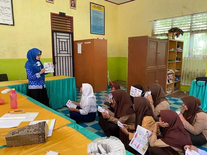 UPT Puskesmas Lumpo  lakukan pelaksanaan kegiatan pencegahan anemia pada remaja putri dengan penyulu