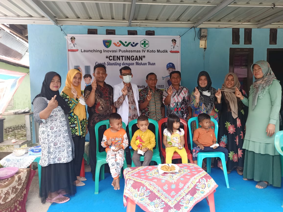 Launching inovasi Puskesmas IV Koto Mudik yaitu \"CETINGAN\" Cegah Stunting Dengan Makan Ikan, 