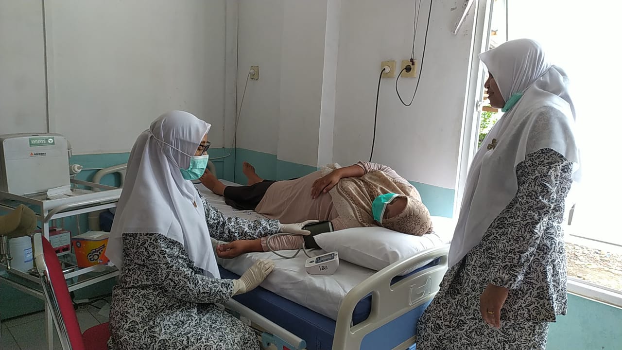 Ikatan Bidan Indonesia  Ranting Lunang memeriahkan HUT IBI ke 71