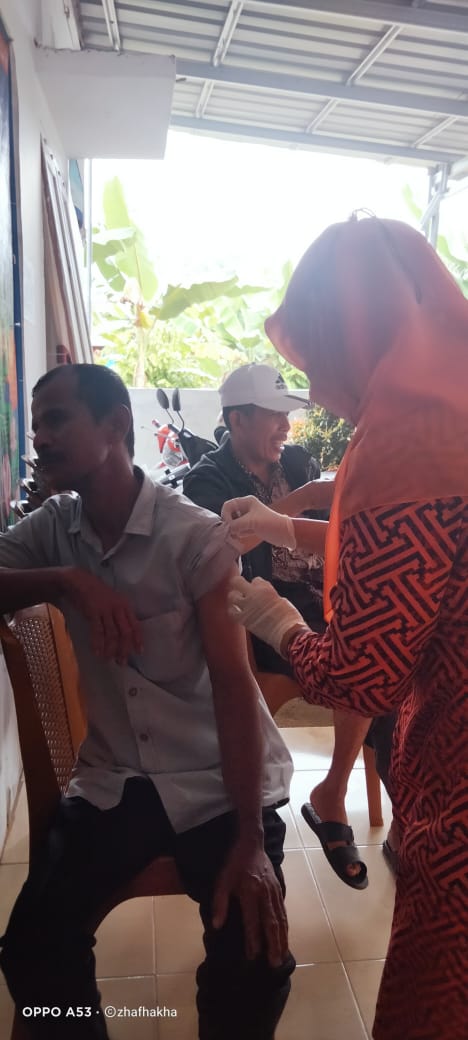 VAKSINASI COVID 19 KE NAGARI WIL. KERJA UPT PUSKESMAS PASAR BARU
