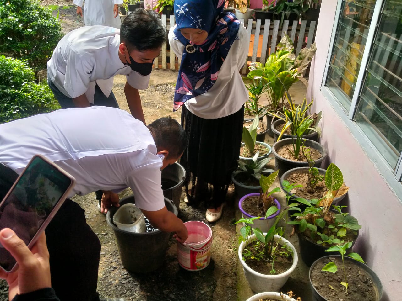 PUSKESMAS RAHUL KUNJUNGI RUMAH PASIEN DEMAM BERDARAH NAGARI LIMAU PURUT TAPAN