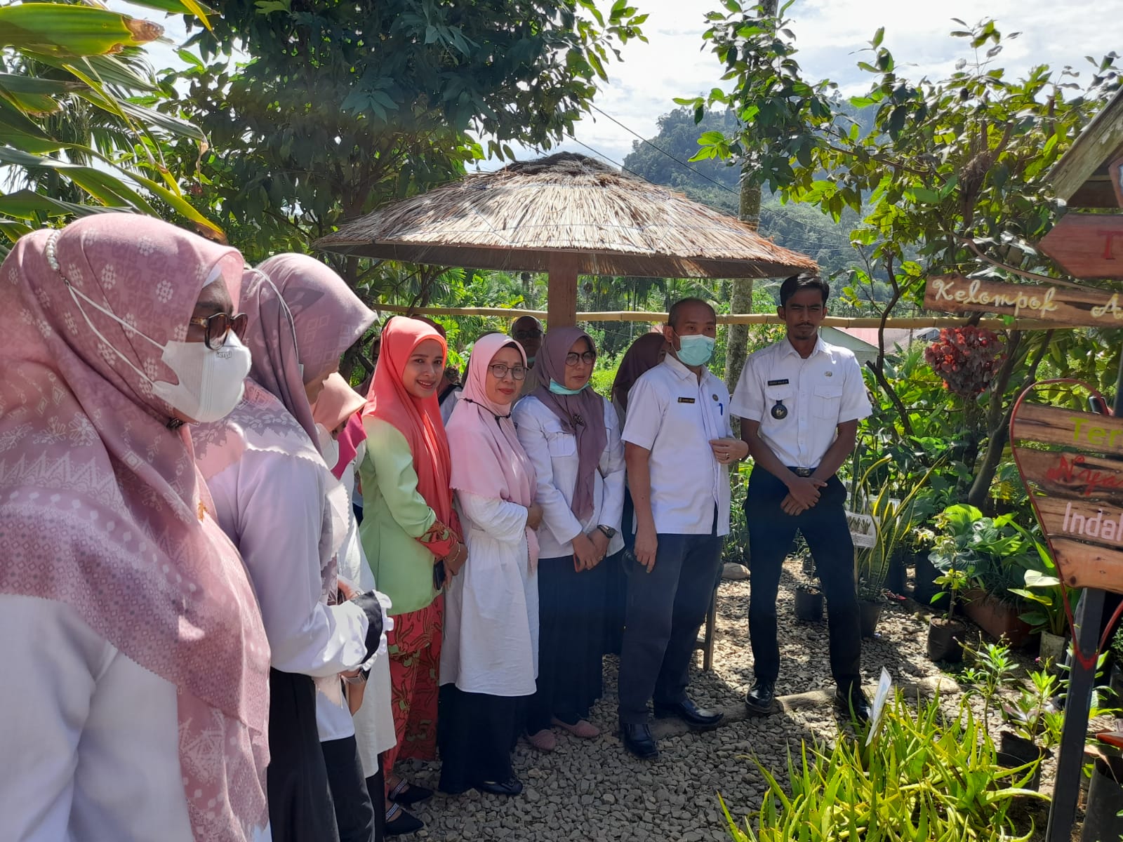 TINJAUAN LAPANGAN KE NAGARI TAMBANG WILAYAH KERJA PUSKESMAS SALIDO