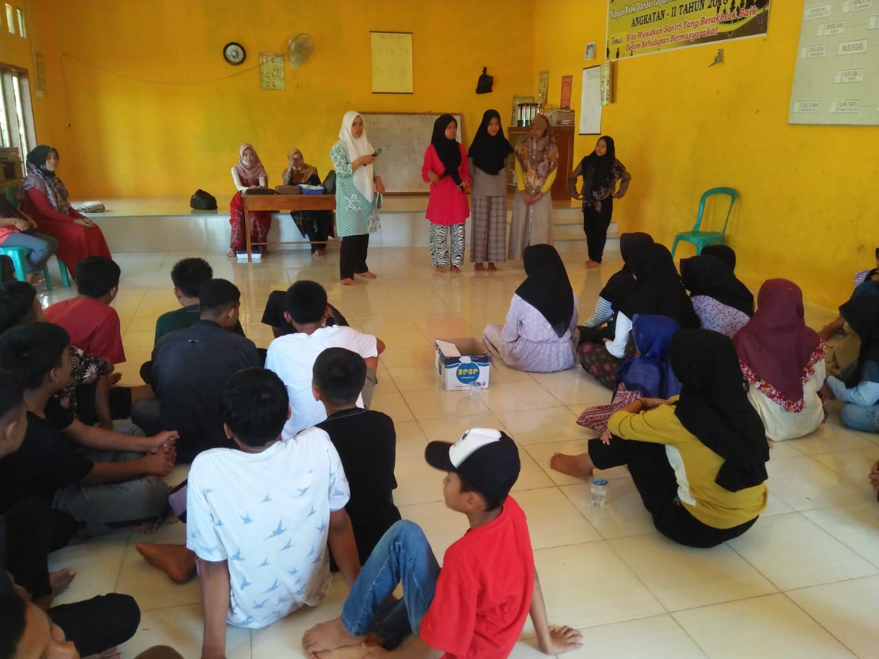 Kegiatan Pelayanan Kesehatan Peduli Remaja (PKPR )  di Nagari Riak Danau.\"Pusk Tapan