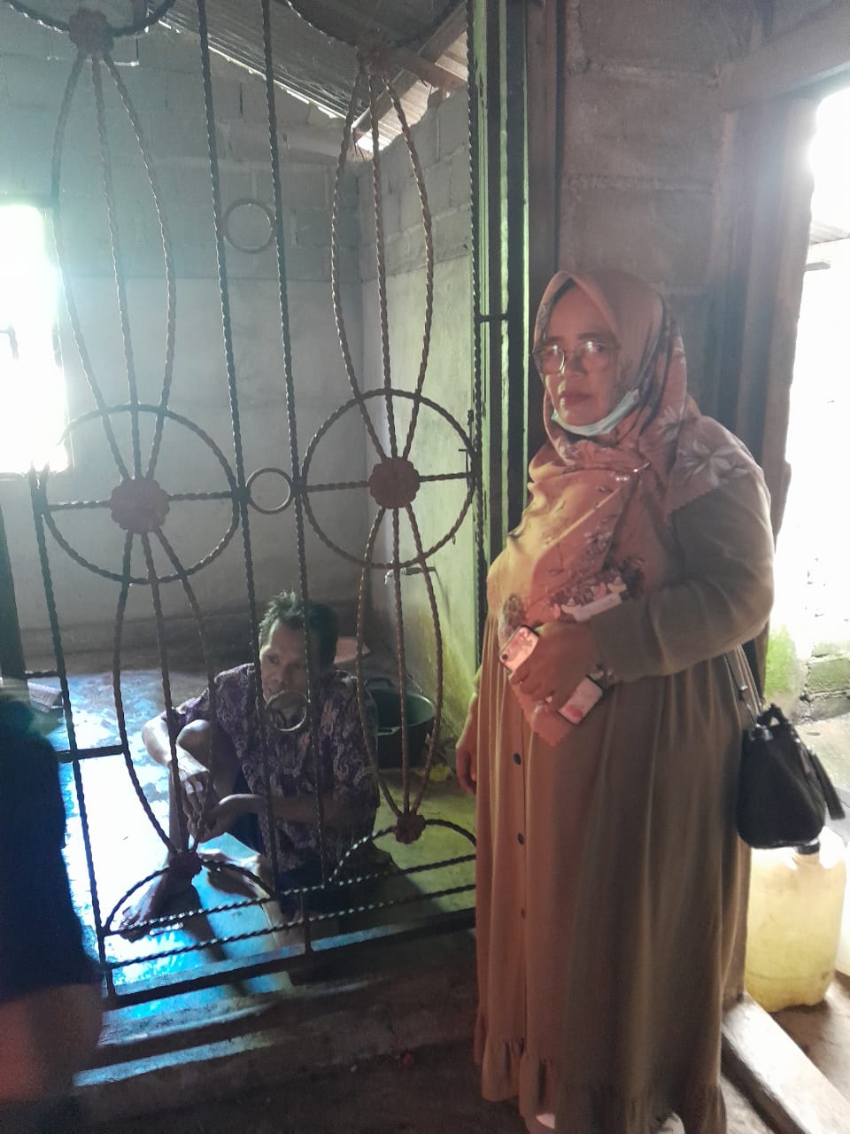 PEMANTAUAN ODGJ DI WILAYAH NAGARI AMPING PARAK TIMUR Puskesmas Kayu Gadang