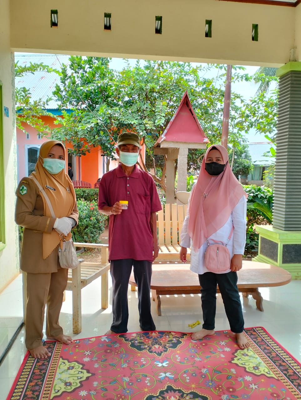 Kegiatan Ketuk Pintu dan PMO dikampung Ganting dan Tampunik Nagari Kambang Timur Wilker UPT Puskesma