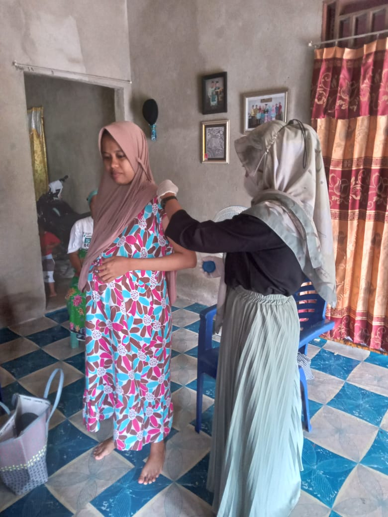 Puskesmas IV Koto Mudik laksanakan  kunjungan rumah ihnu hamil dengan resiko tinggi  \"Kejar Besti (