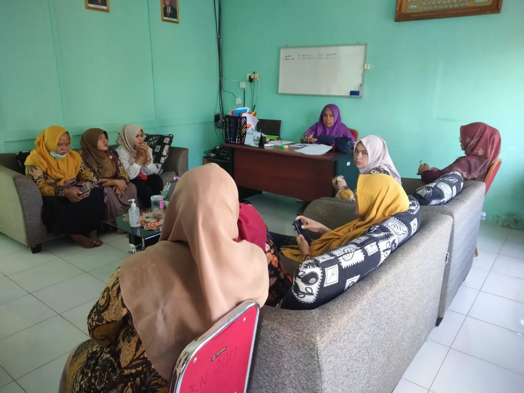 uskesmas tanjung beringin Tgl 15 juli 2022  Pertemuan dalam gedung (Rapat evaluasi seluruh program