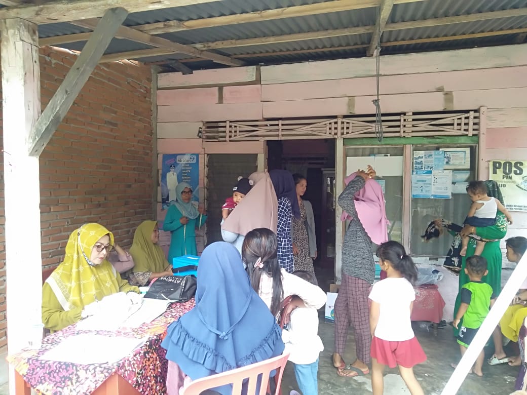 KEGIATAN POSYANDU BALITA DI WILAYAH KERJA PUSKESMAS  AIR HAJI