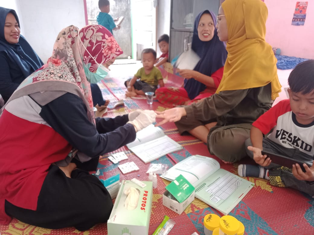 Pemeriksaan Triple E  dan Pemeriksaan Labor Ibu Hamil Puskesmas Tapan”