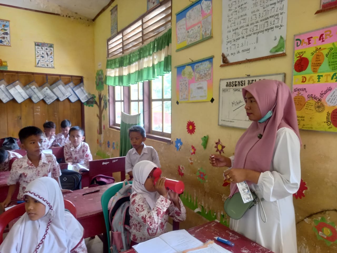 Puskesmas Inderapura   lakukan Kegiatan Pembagian Obat Pencegahan Massal (POPM) 