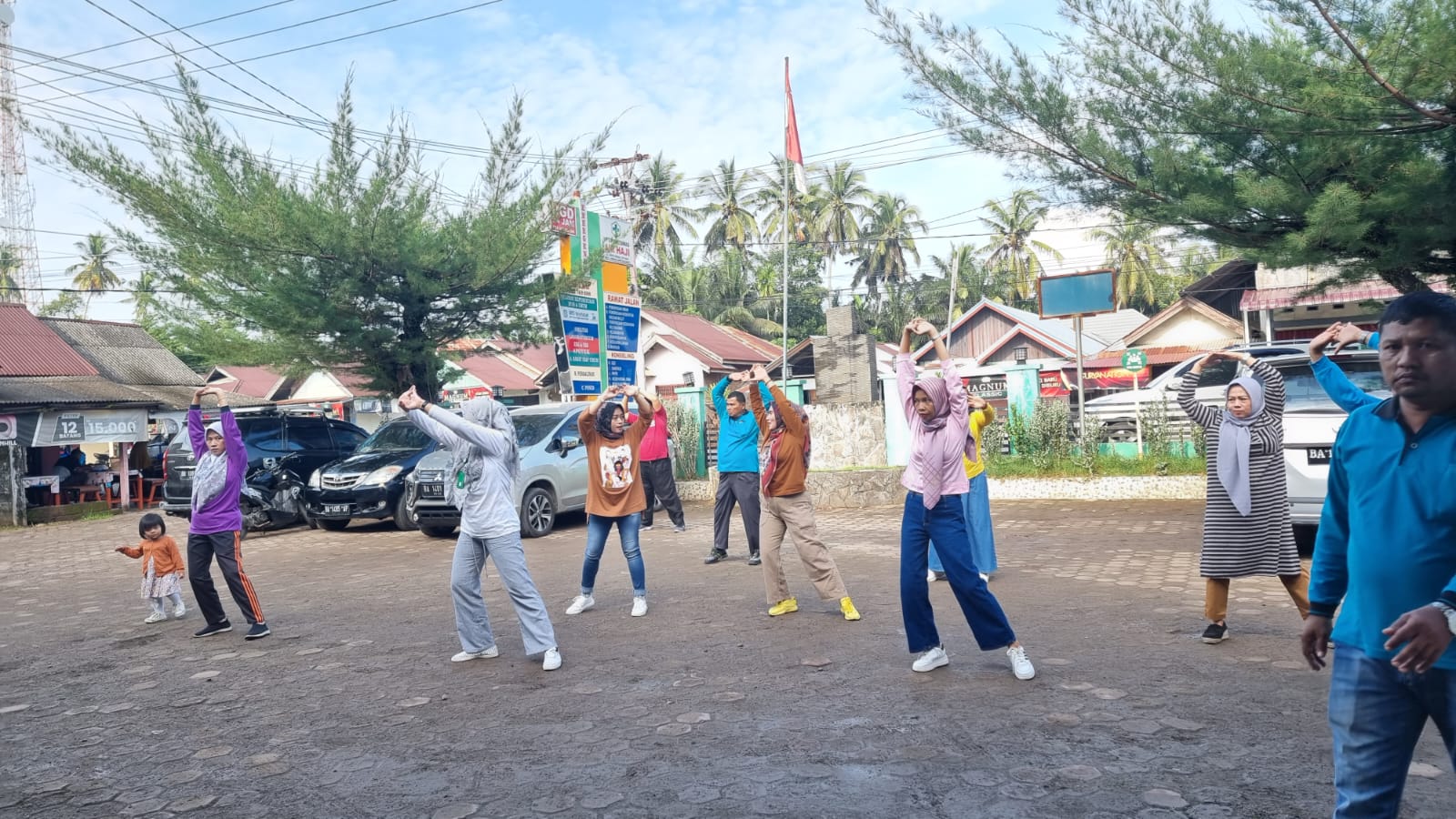 Puskesmas Air Haji telah melaksanakan kegiatan senam lansia di   Puskesmas Air Haji
