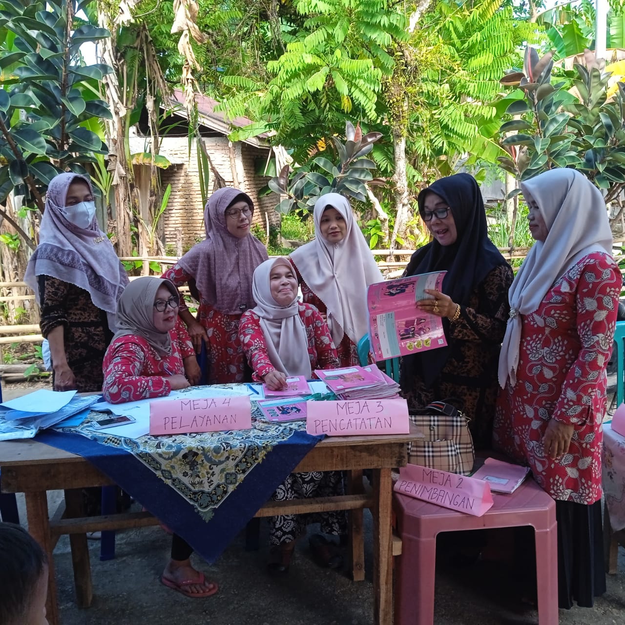 PUSKESMAS KAMBANG Kamis, 28 Juli 2022  lakukan Pemantauan Tumbuh Kembang   di Posyandu.