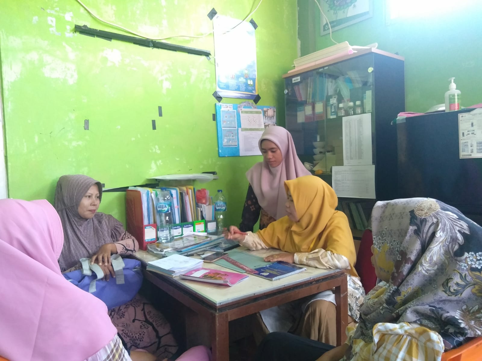 Kegitan Pembinaan/Penyegaran Kader Posyandu KAMBOJA 1 Nagari RGM dan Serunai 3 Aur Duri.