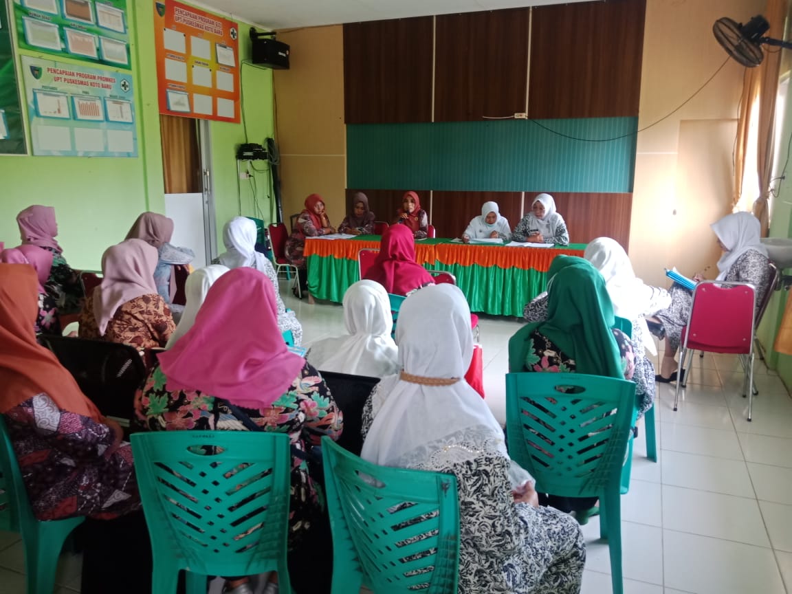 PERTEMUAN PEMBINA DESA (PUSTU/POSKESRI) di AULA PUSKESMAS KOTO BARU   KECAMATAN LENGAYANG