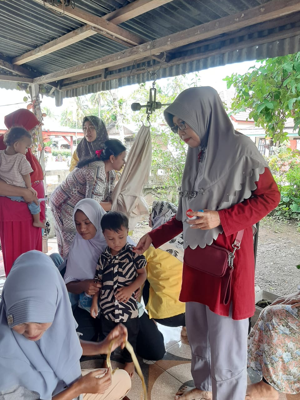 \"Penimbangan masal dan pemberian vitamin A Balita  Di Posyandu  wilker  Puskesmas  kayu gdg