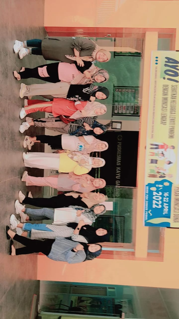 Puskesmas Kayu Gadang melaksanakan GERMAS yaitu Senam Prolanis seluruh staf puskesmas 