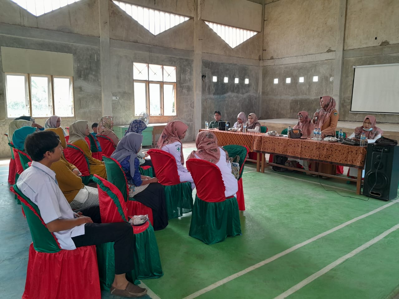 PELATIHAN PENINGKATAN KAPASITAS KADER YANDU NAGARI GANTIANG MUDIAK  WILKER PUSK KY.GADANG