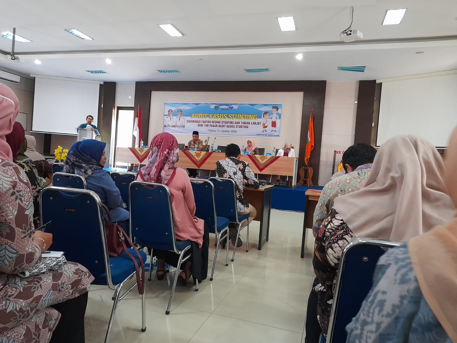PERTEMUAN AUDIT KASUS STUNTING DI KABUPATEN PESISIR SELATAN TAHUN 2022  Kayu Gadang