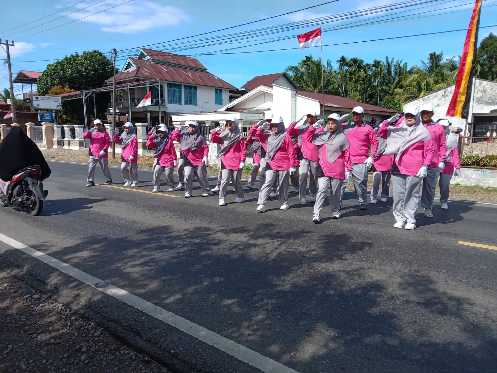 Puskesmas Air Haji pantau pelaksanaan lomba hut 17 agustus