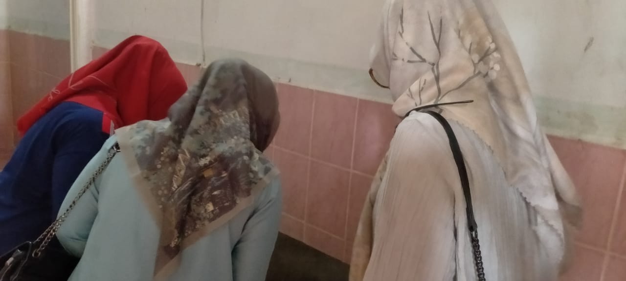 PUSK.PASAR BARU LAKUKAN PEMANTAUAN EPIDEMIOLOGI (PE)  DAN INSPEKSI KEBERSIHAN LINGKUNGAN KE SD 05 PS
