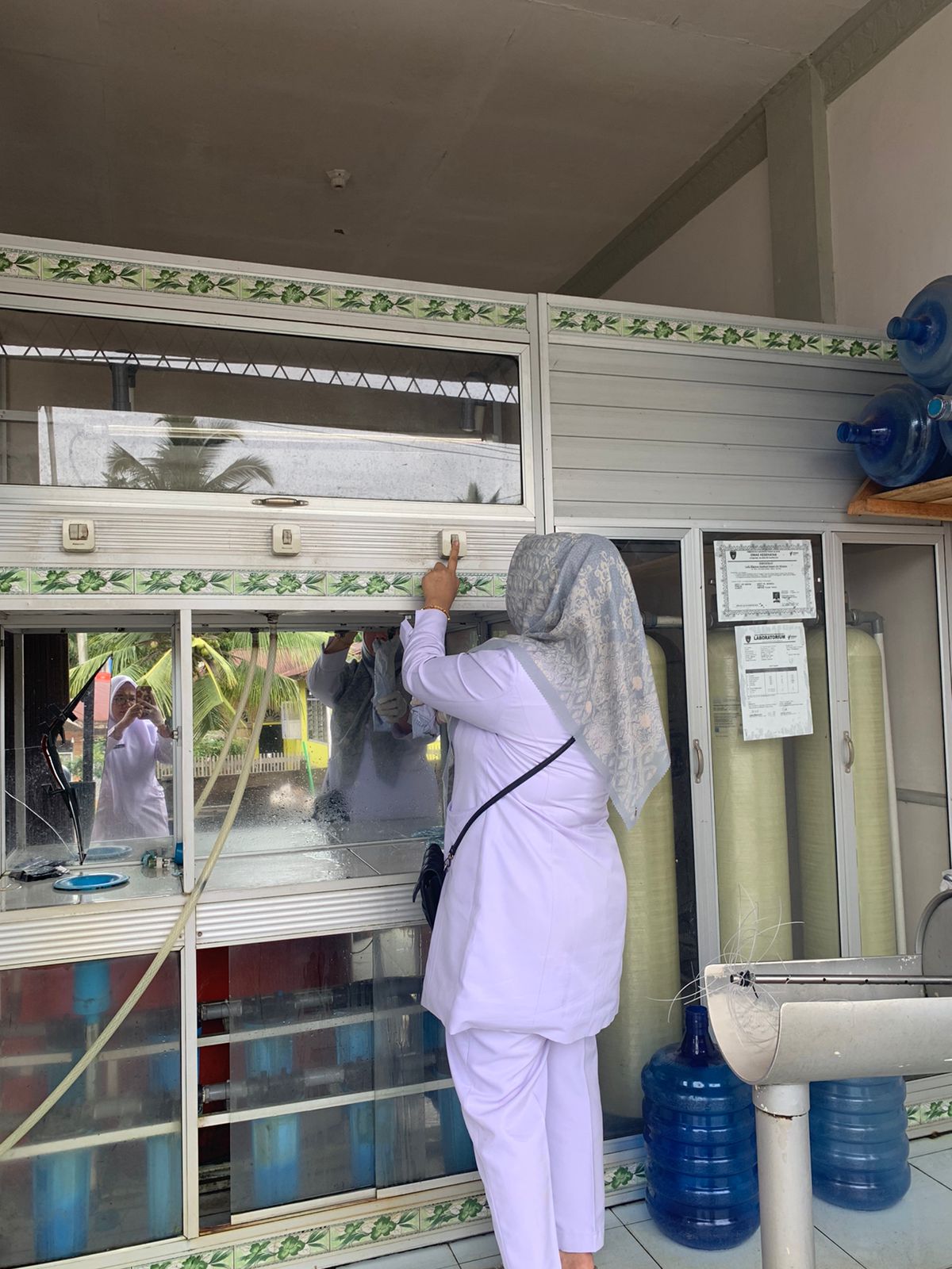 Kegiatan pengambilan sampel depot di wilker puskesmas Tapan”