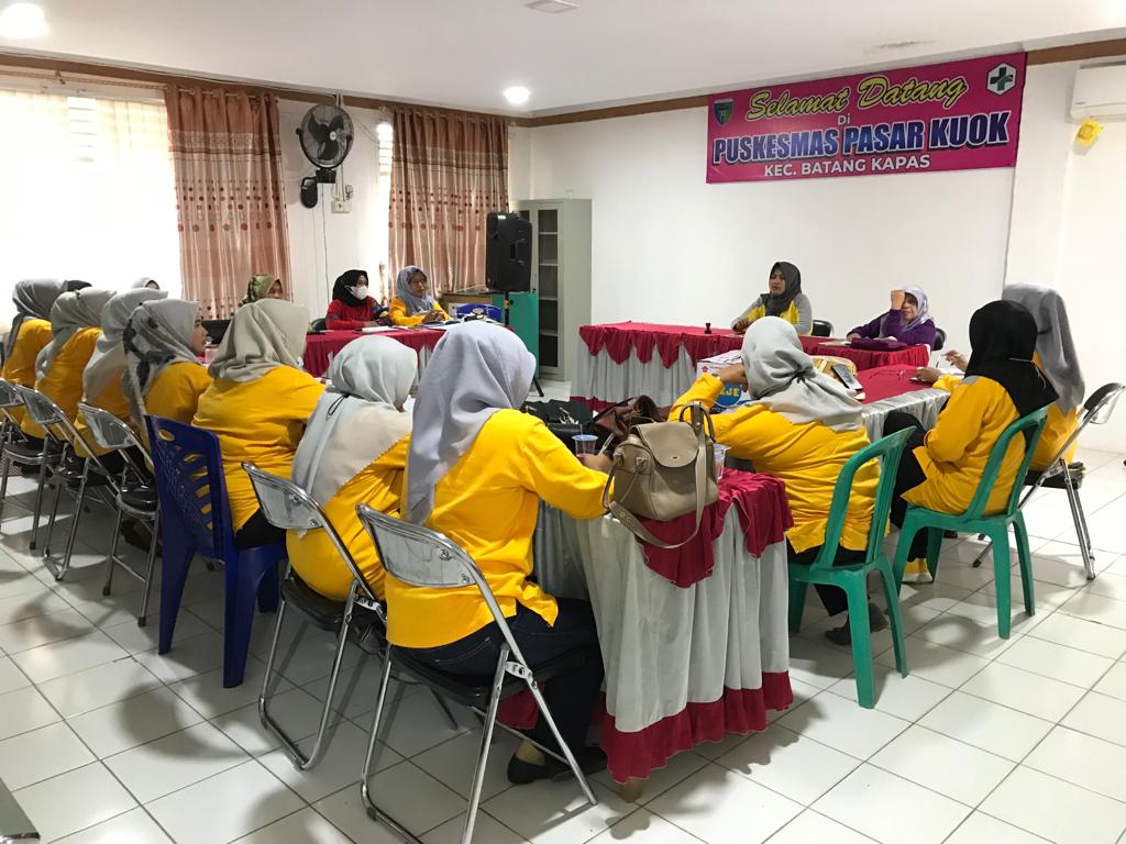Giat Pusk.Pasar Kuok BRIEFING PAGI bersama Bidan nagari & KIA.