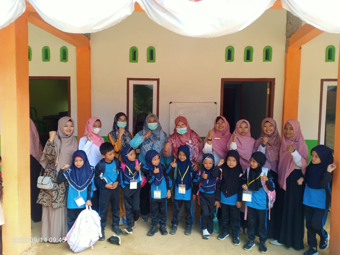 \"Integrasi Lintas Program Puskesmas Tapan pada SD IT Al-Azhar Tapan \"