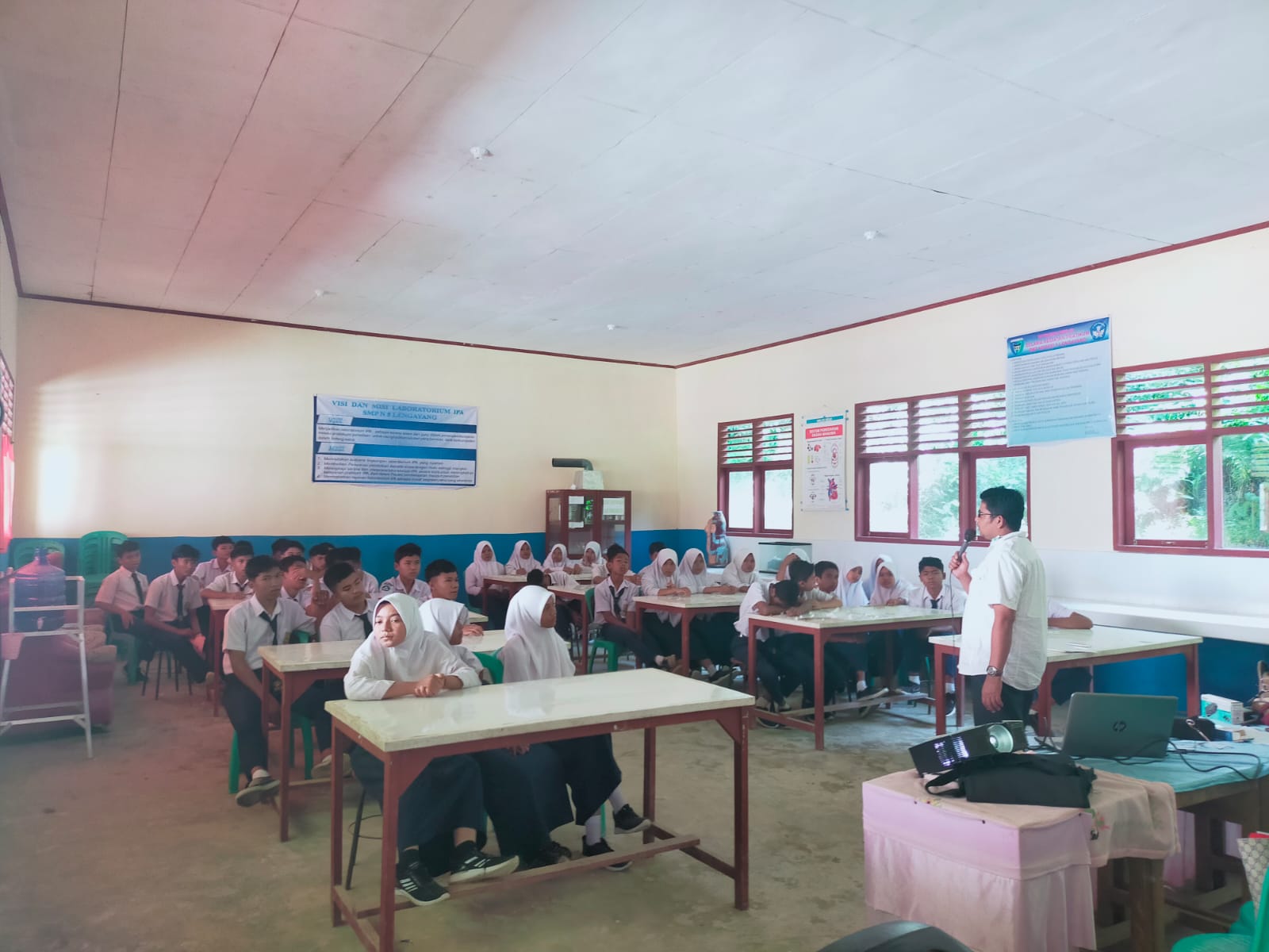 PUSKESMAS KAMBANG  laksanakan Kegiatan PKPR di SMPN 5 Lengayang 