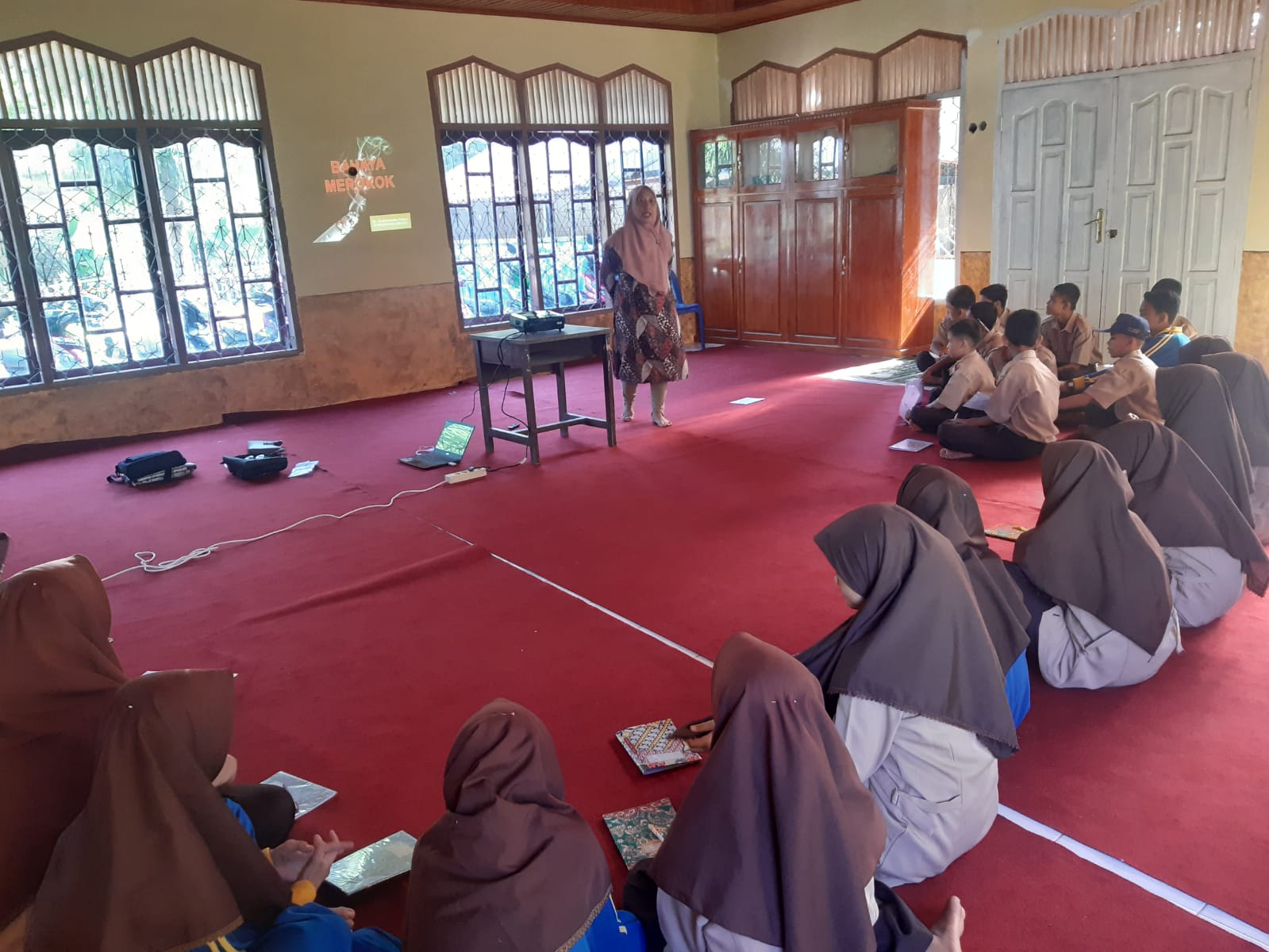Puskesmas Koto Baru lakukan  Pembinaan Kader Remaja /PKPR  di Sekolah.