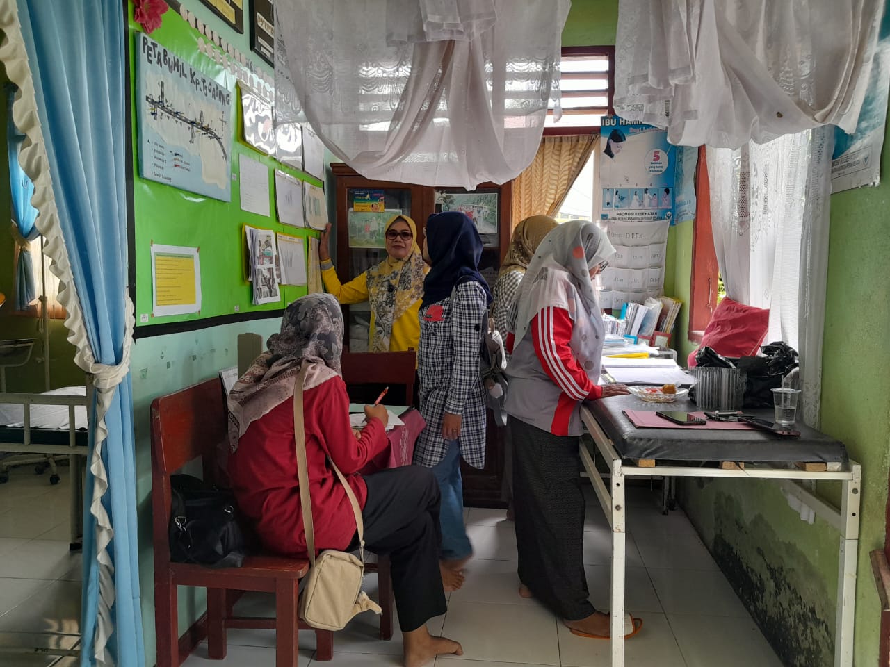 Monitoring dan Penyeliaan Pasilitatif  Pustu dan Poskesri Puskesmas Kayu Gadang