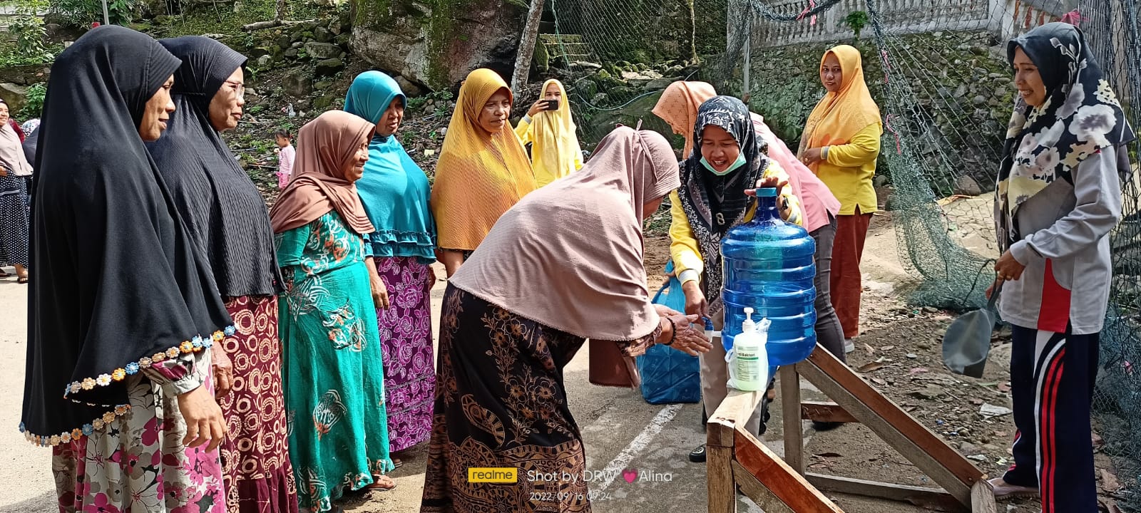 Puskesmas Asam  Kumbang lakukan sosialisasi CTPS untuk membiasakan masyarakat melakukan cuci tangan 