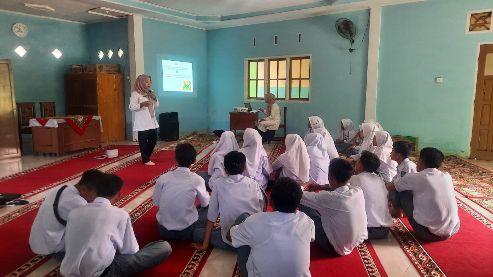 PENYULUHAN KEPADA KADER PKPR DI SMA 3 LENGAYANG,WILKER UPT PUSKESMAS KOTO BARU