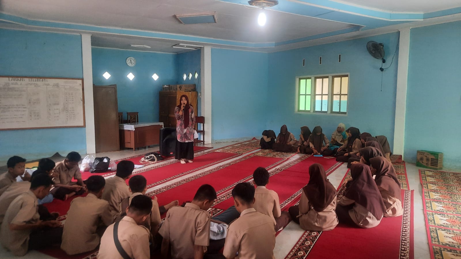 PENYULUHAN KEPADA KADER PKPR DI SMA NEGERI 3  LENGAYANG,WILKER UPT PUSKESMAS KOTO BARU