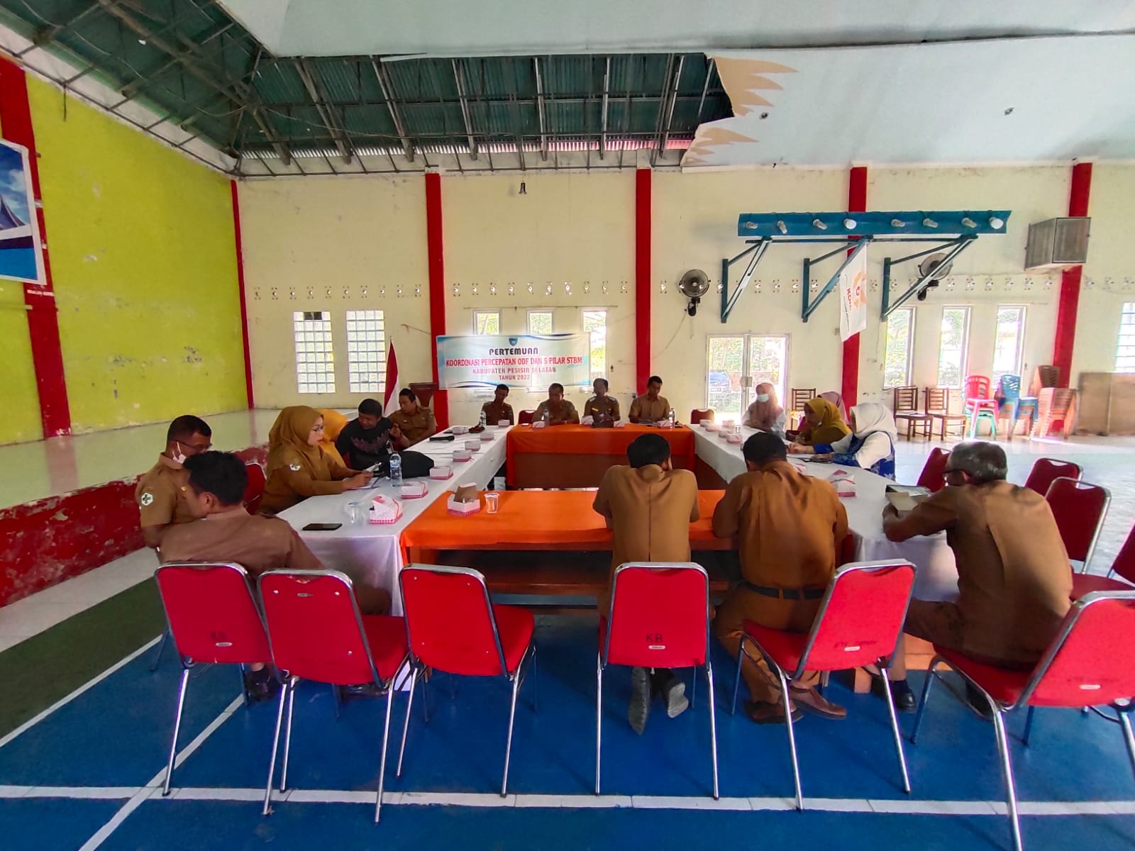 Puskesmas. Kayu  Gadang RAPAT KOORDINASI PERCEPATAN OPEN DEFECATION FREE (ODF) KECAMATAN SUTERA
