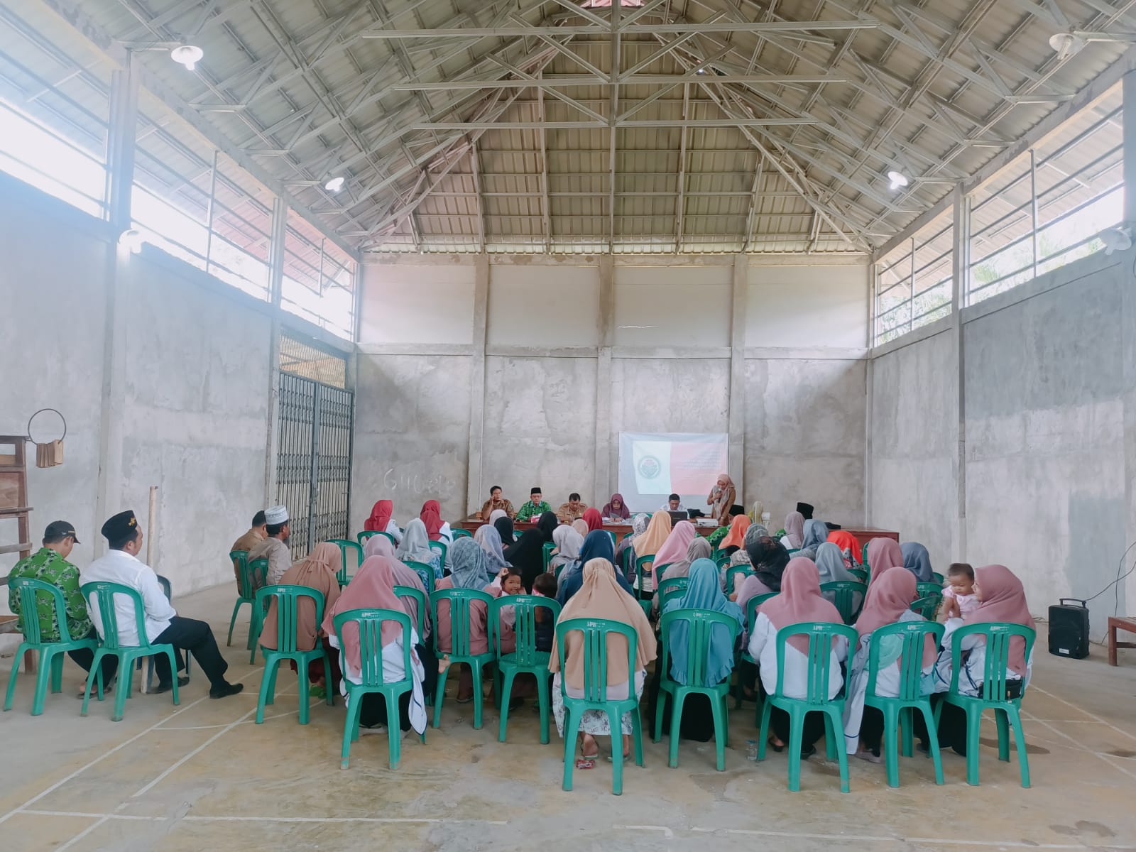 PELAKSANAAN REMBUK STUNTING DI NAGARI LUNANG Tiga(3)D Pusk TJ. Beringin