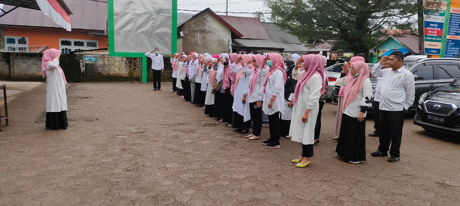 PUSKESMAS AIR HAJI TETAP MELAKSANAKAN APEL PAGI  Air  Haji  5 Oktober 2022