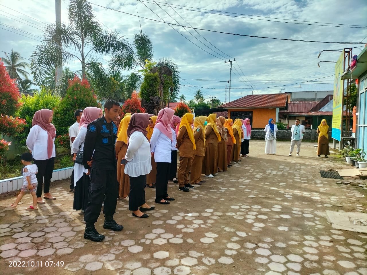 PUSKESMAS KAMBANG Selasa, 11 Oktober 2022 laksanakan Apel Pagi 