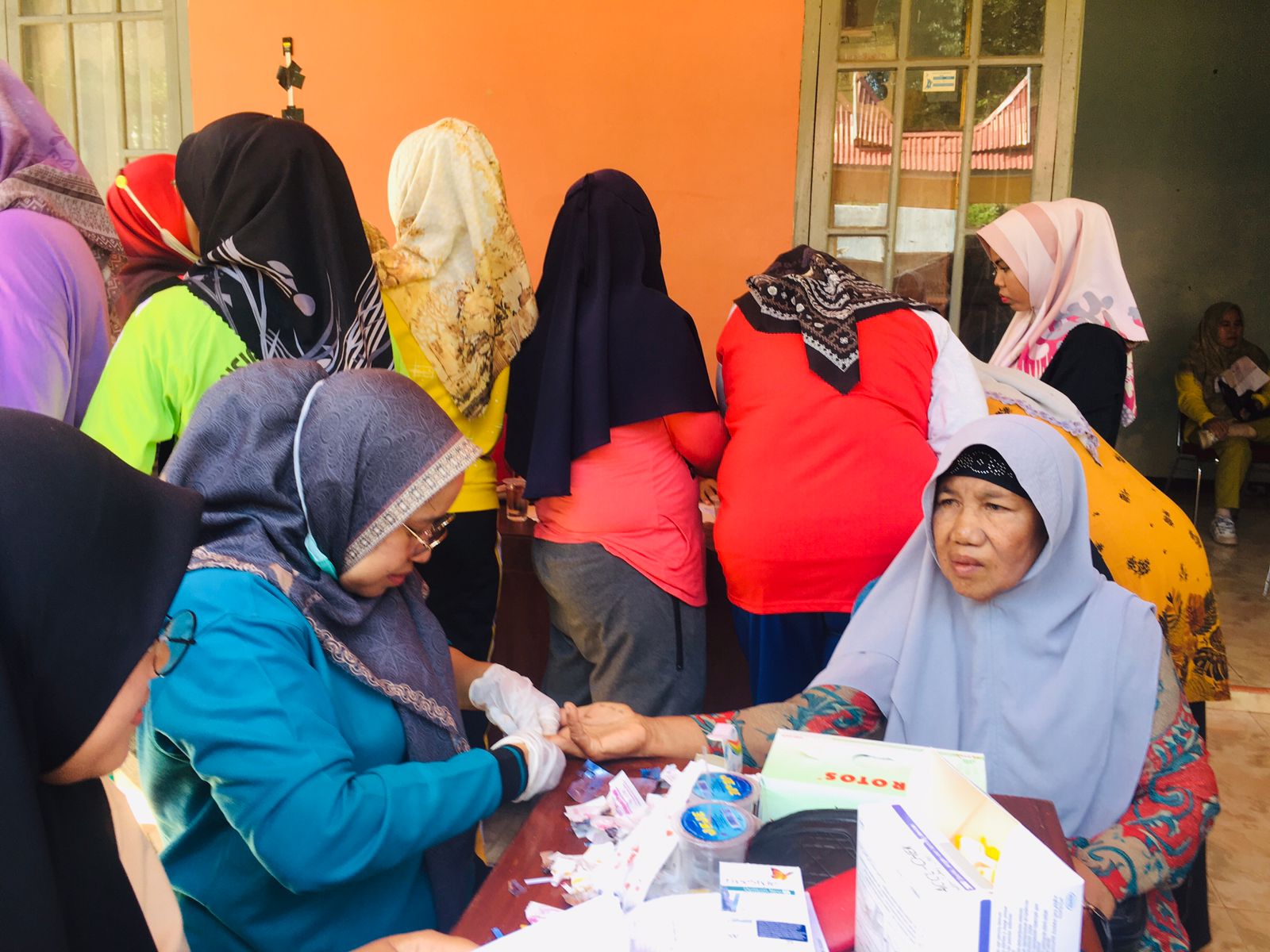 Puskesmas Kambang melakukan SKRENING PTM 