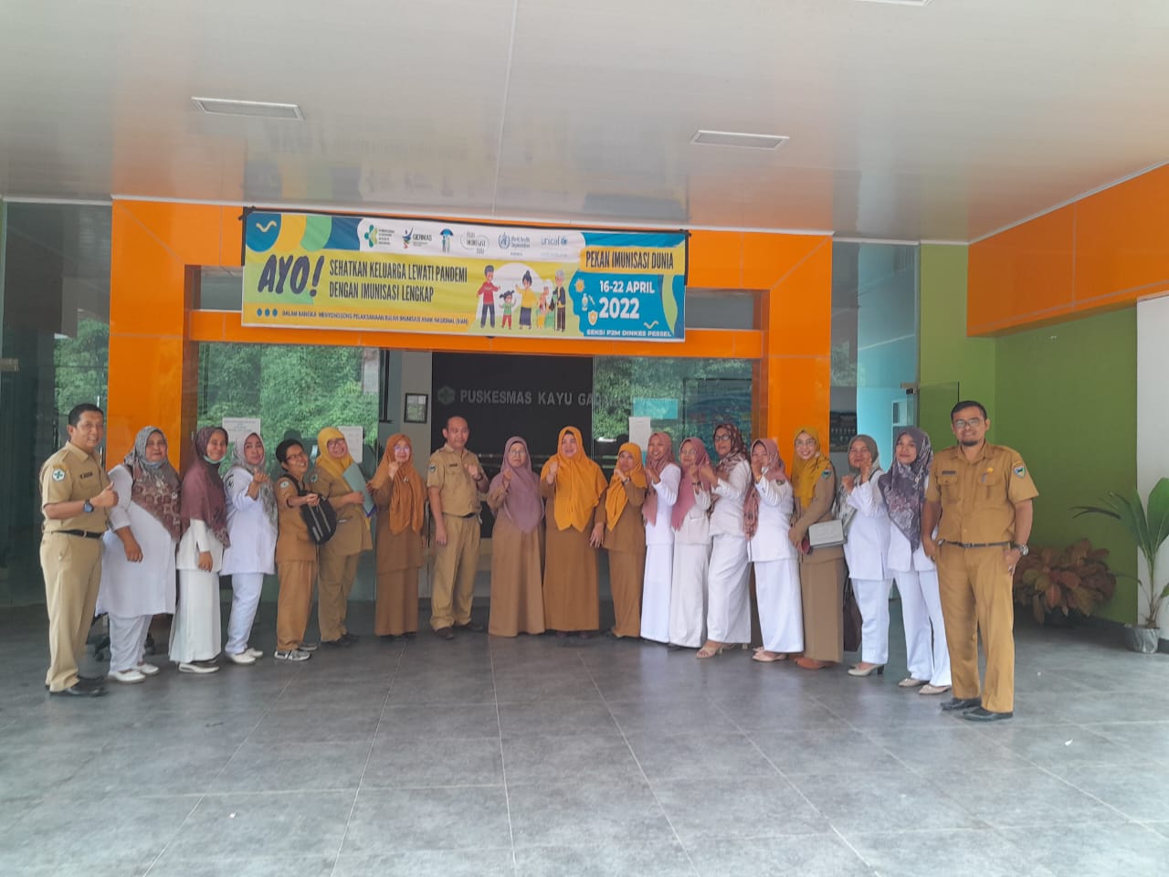 KUNJUNGAN KABID DINAS KESEHATAN KABUPATEN PESISIR SELATAN KE PUSKESMAS KAYU GADANG