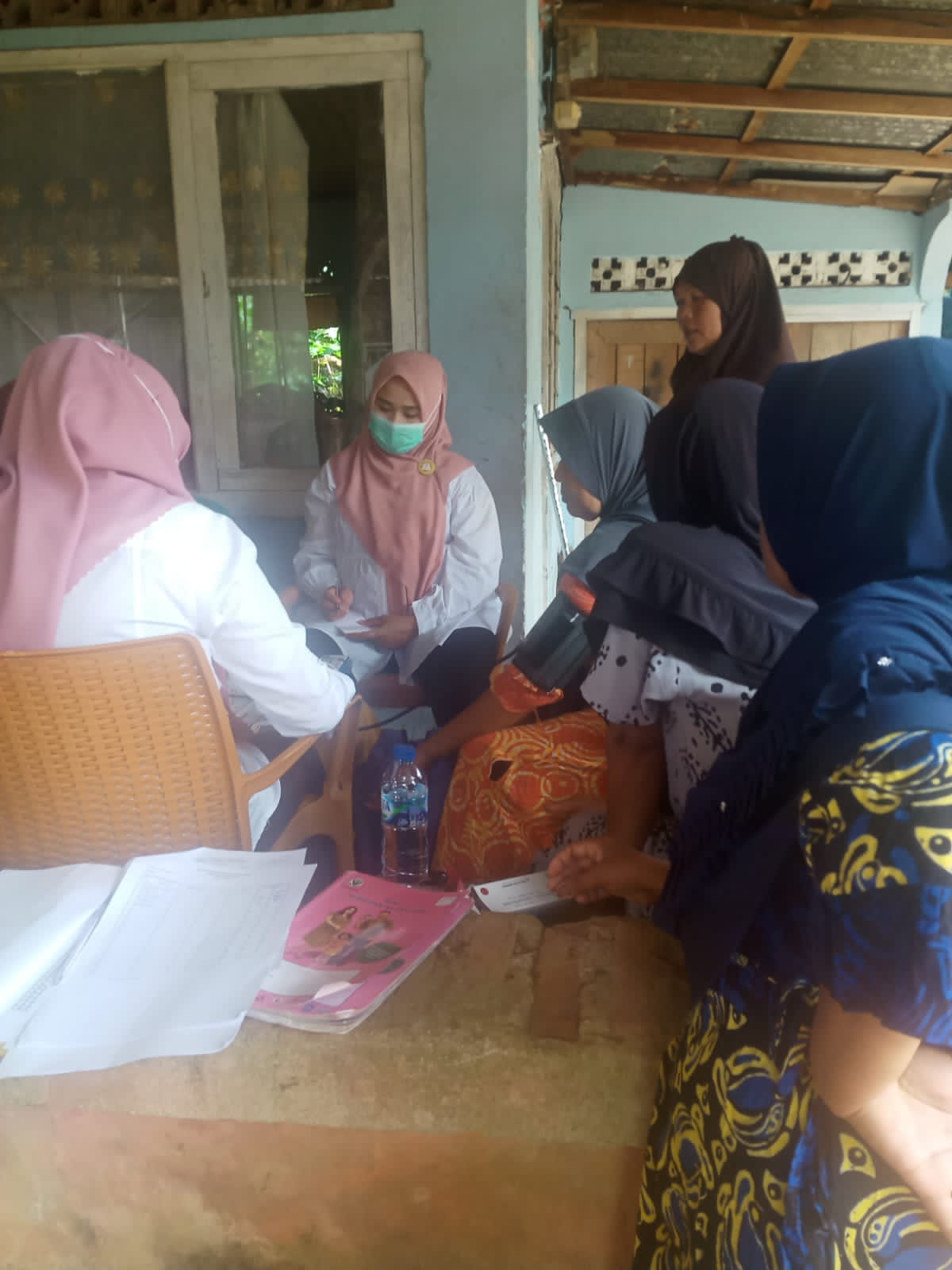 Puskesmas AirHaji laksanakan  Posyandu Lansia Di Air Haji Tenggara, Rabu,12 Oktober 2022 \"
