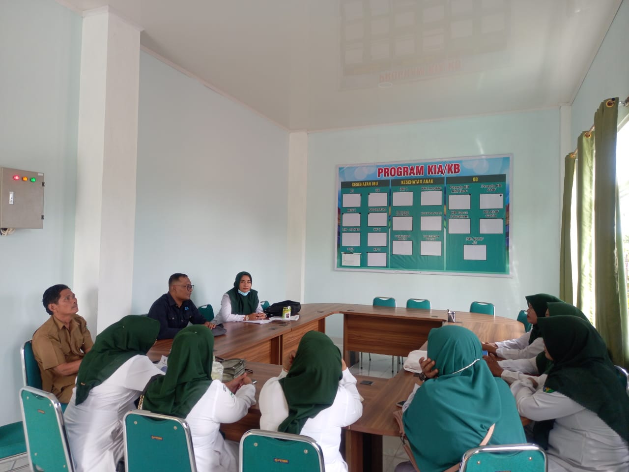 Safari KB di Puskesmas Inderapura dengan melibatkan Kader KB di masing-masing nagari 