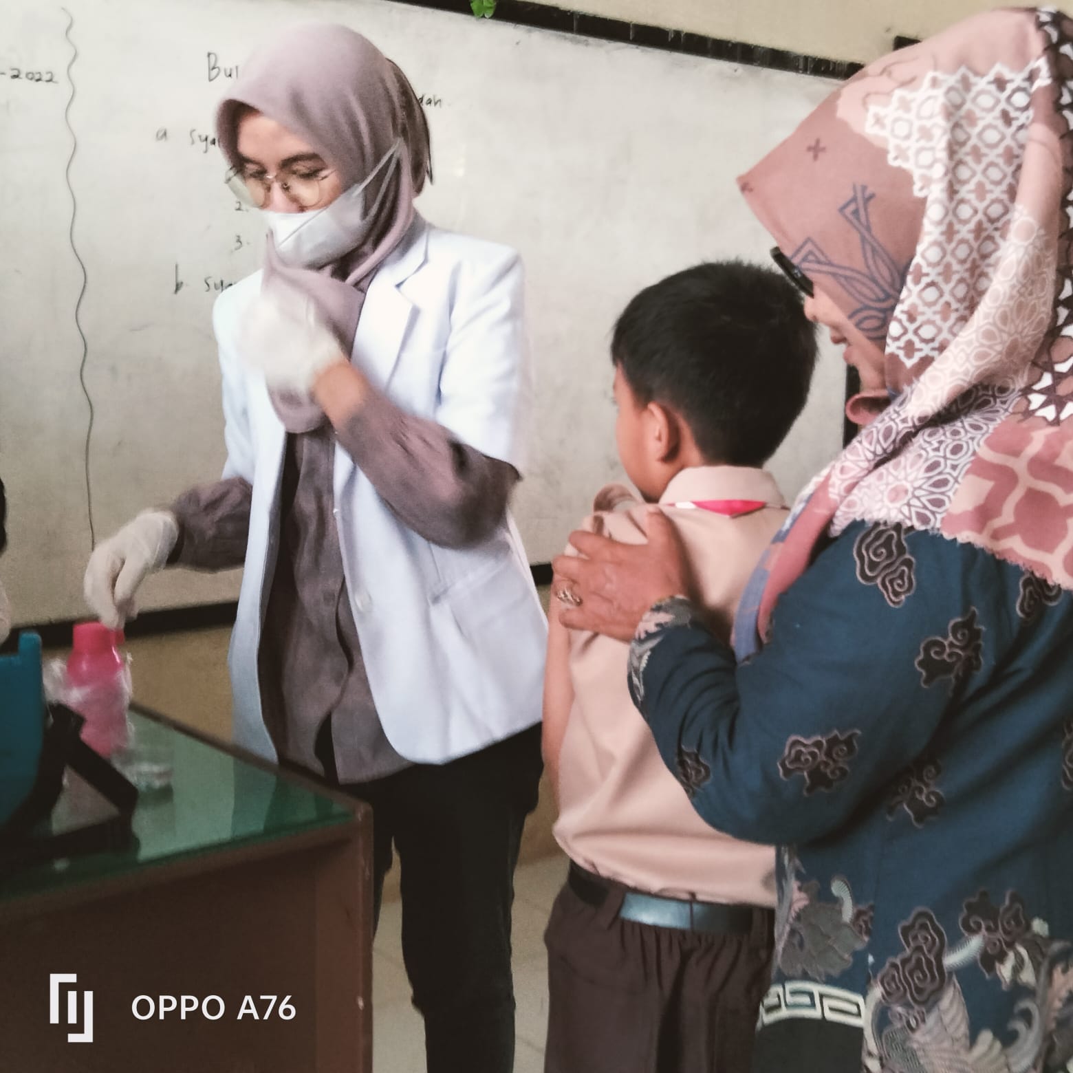 PUSKESMAS SURANTIH  LAKSANAKAN BIAS DI SD 04 PASAR SURANTIH
