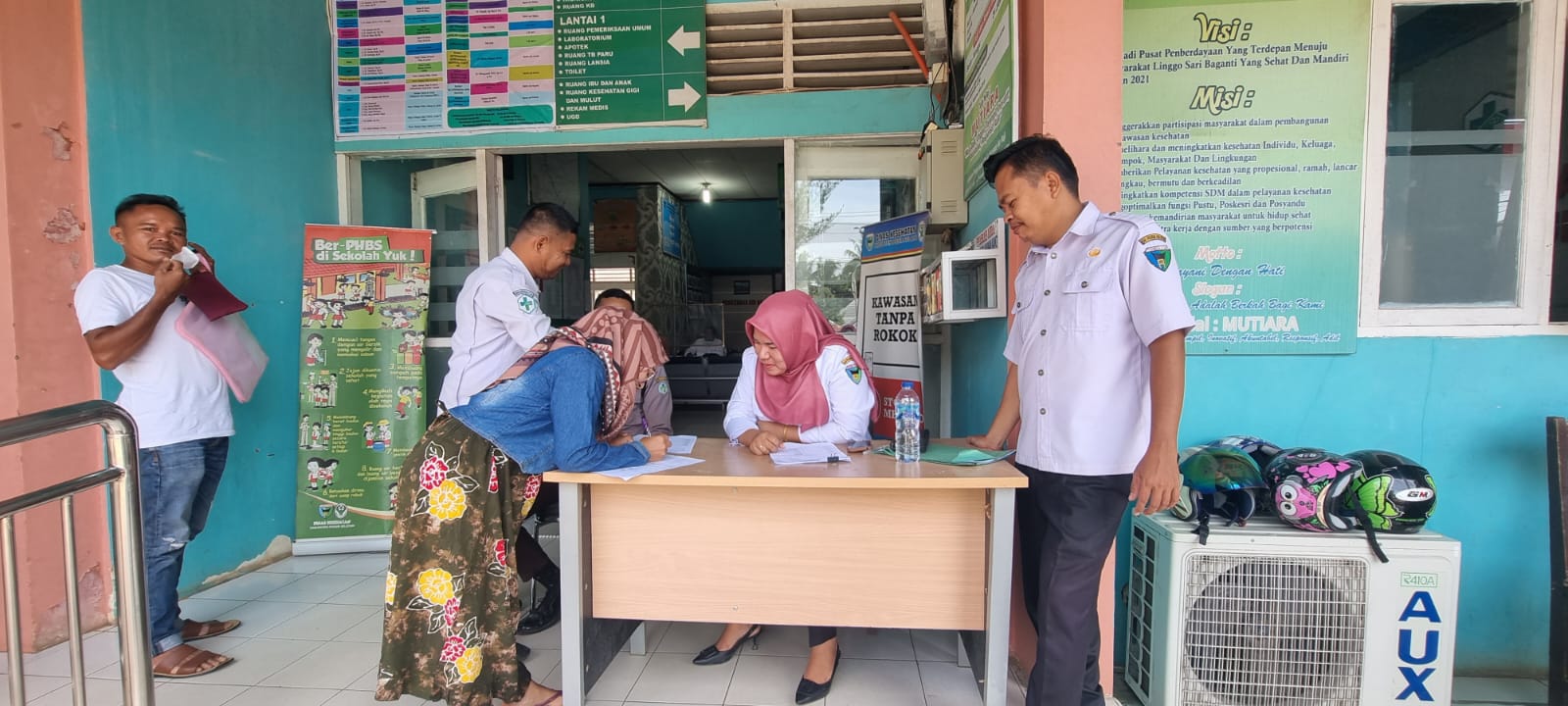 Puskesmas Air melakukan survey kepuasan masyarakat