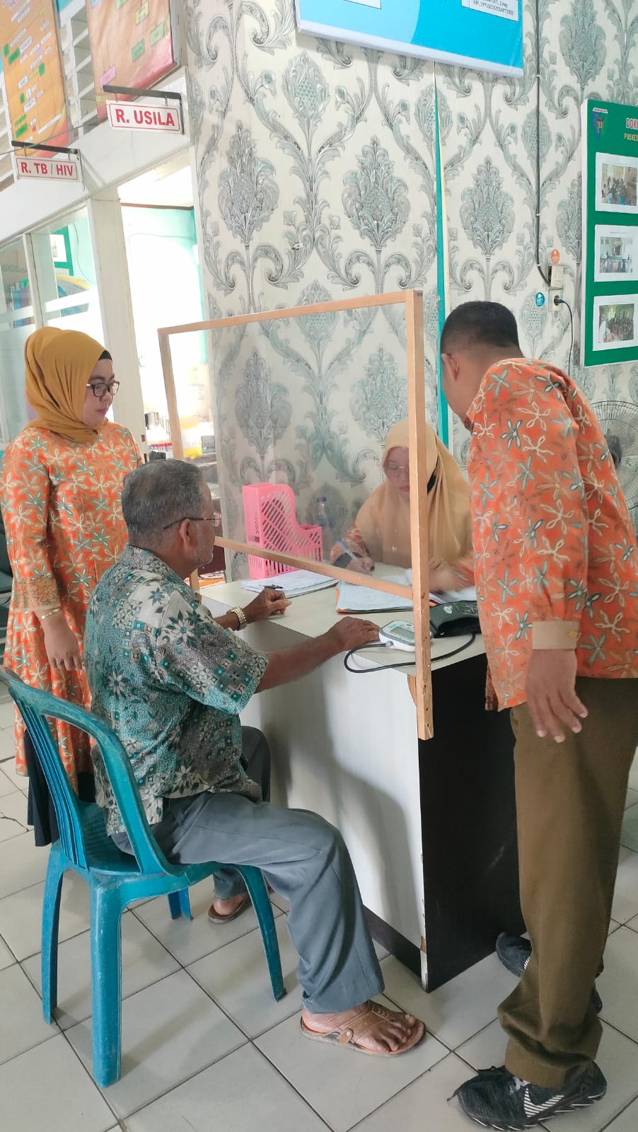 Puskesmas Air  Haji  lakukan Pelayanan Di Poliklinik Usia Lanjut Kamis Tgl,27 Oktober 2022