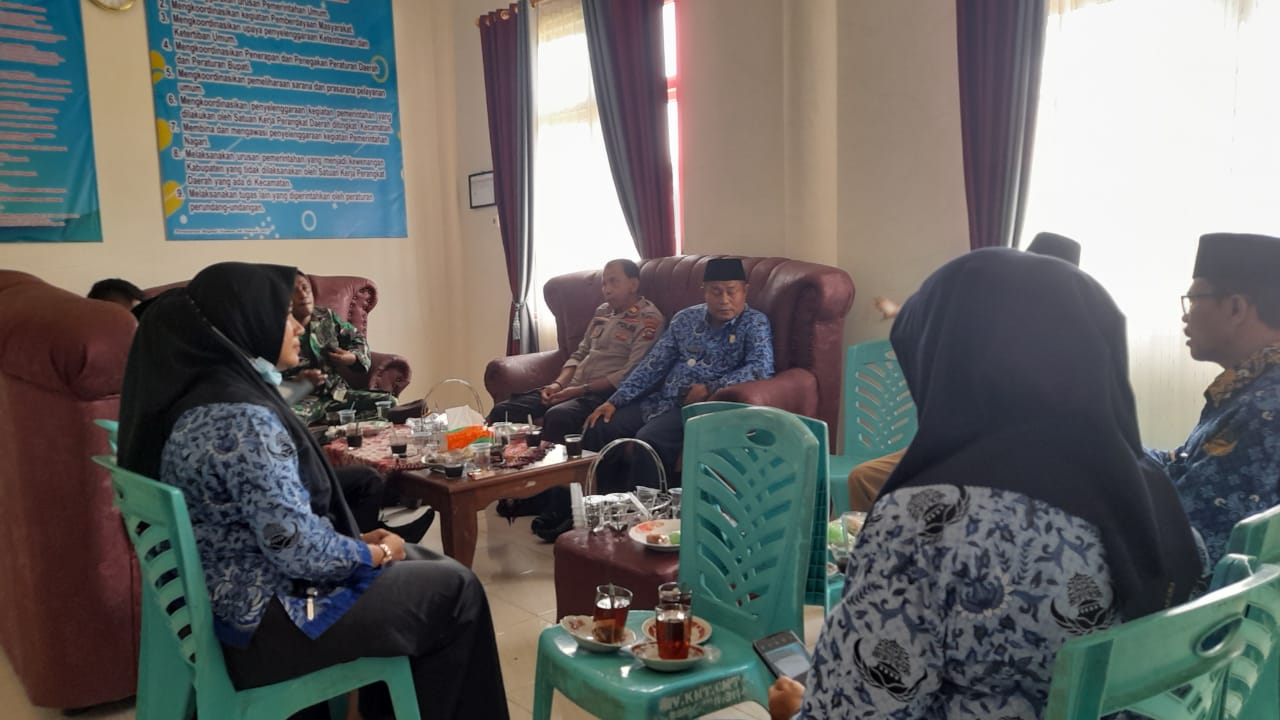 KOORDINASI LINTAS SEKTOR PUSKESMAS INDERAPURA TENTANG PERCEPATAN STUNTING MELALUI PERBAIKAN SANITASI