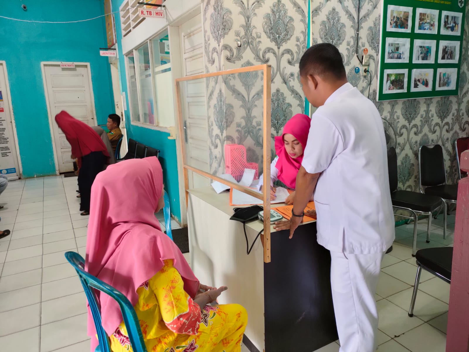 Pelayanan Di Poliklinik Usia Lanjut Senin  di  Puskesmas Air Haji